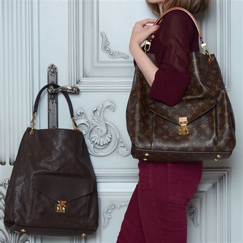 louis vuitton hobo bag with gold plaque|Top 15 Louis Vuitton Hobo Bags: Best Picks – Bagaholic.